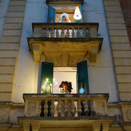 Billie'S Flat White - Art & Design Apt In Verona Historic Centre Exterior photo